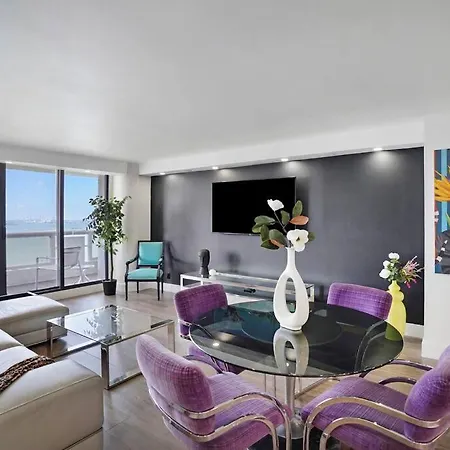 The Bond - Oo7 Vibes And Penthouse Water Views! Apartment